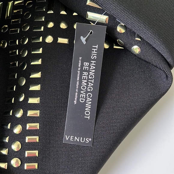 Venus Dress - Picture 13 of 13